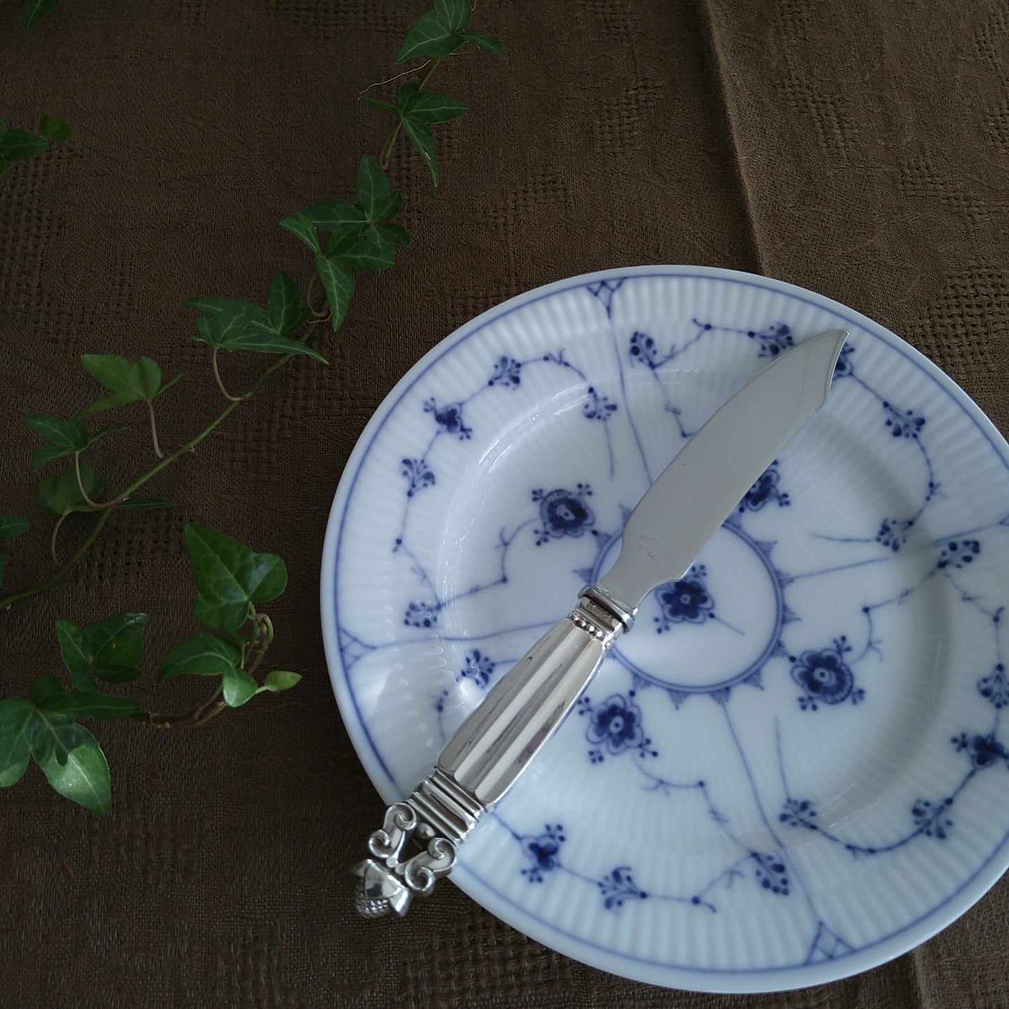 Georg Jensen Acorn 蛋糕刀