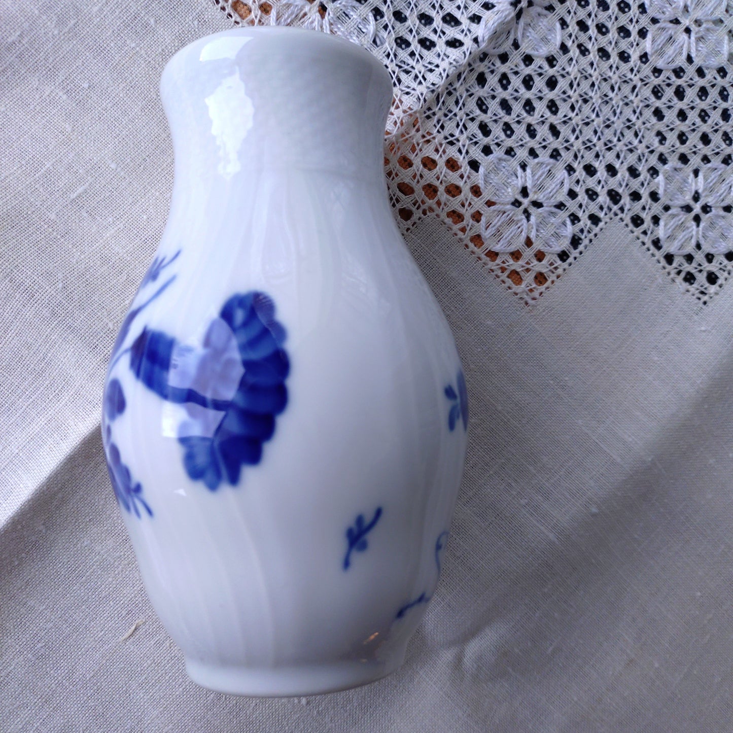 1980年～1984年のブルーフラワーカーブの花瓶/BlueFlowerCurveVase