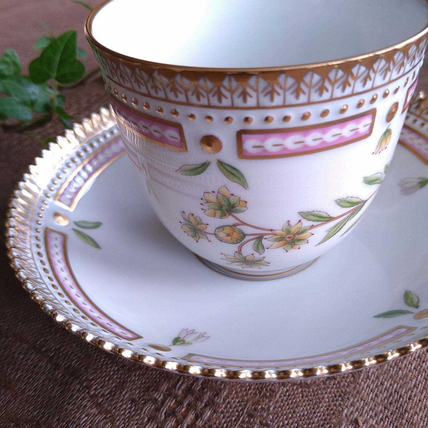 RoyalCopenhagenフローラダニカのコーヒーカップソーサー/Flora Danica cup and saucer