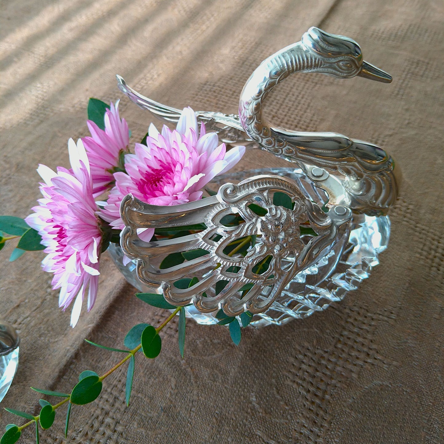 ヴィンテージのスウェーデンシルバー835/クリスタルガラスの大きな白鳥,　SwedenVintageSilver835/ LeadGlassSwan