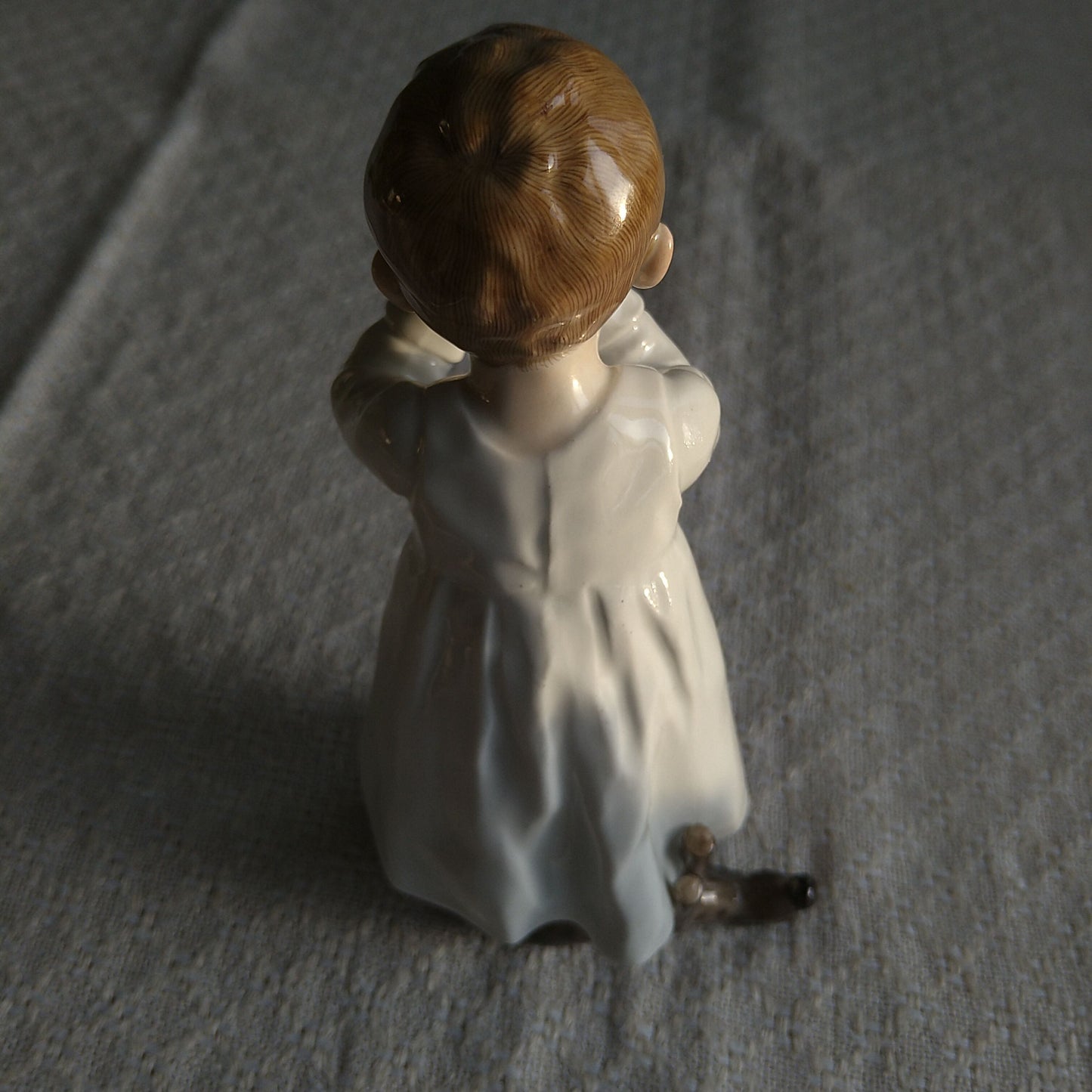 1905～1924年 Meissenミルクを飲む子供 約16.5 ㎝H/Hentschel kids W118