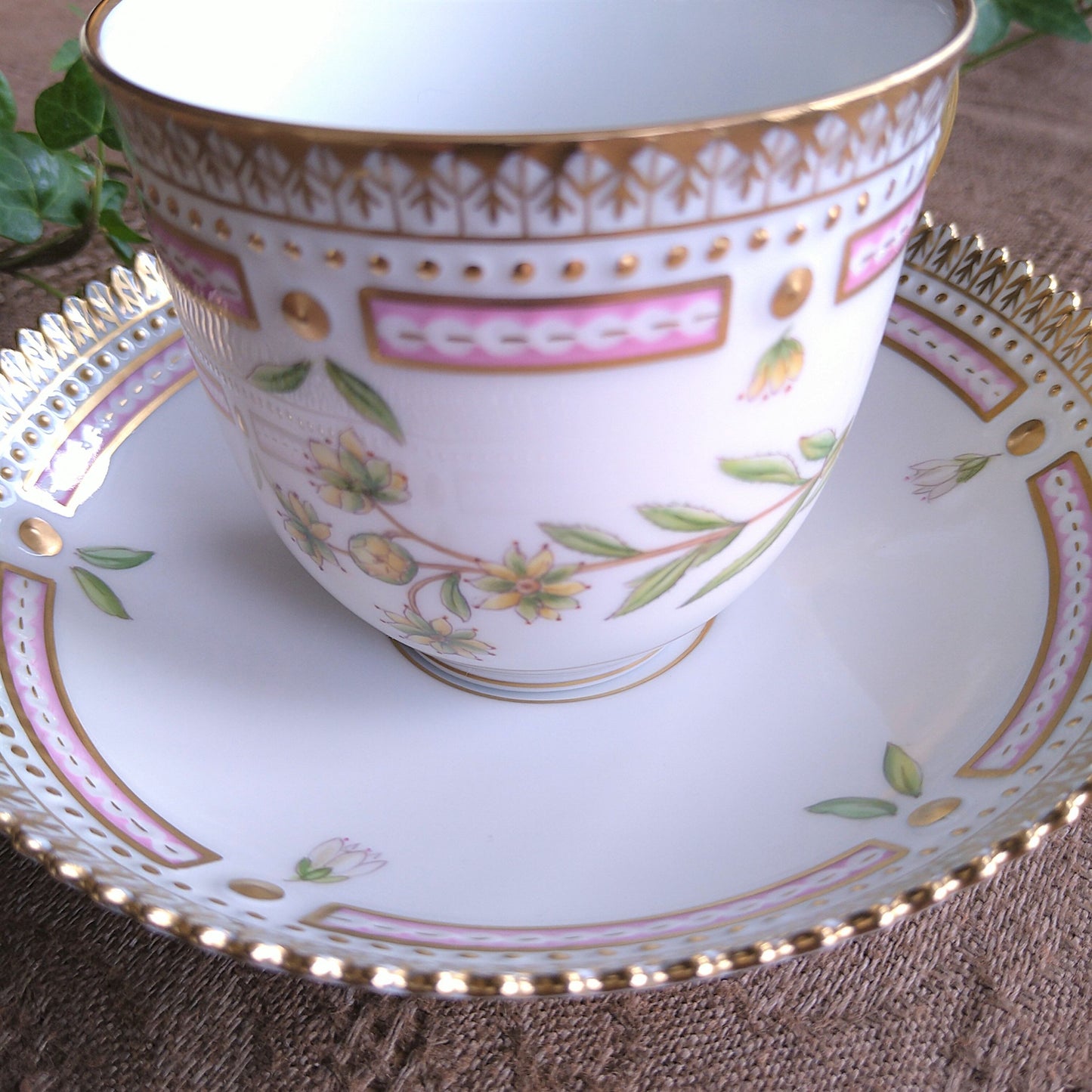 RoyalCopenhagenフローラダニカのコーヒーカップソーサー/Flora Danica cup and saucer