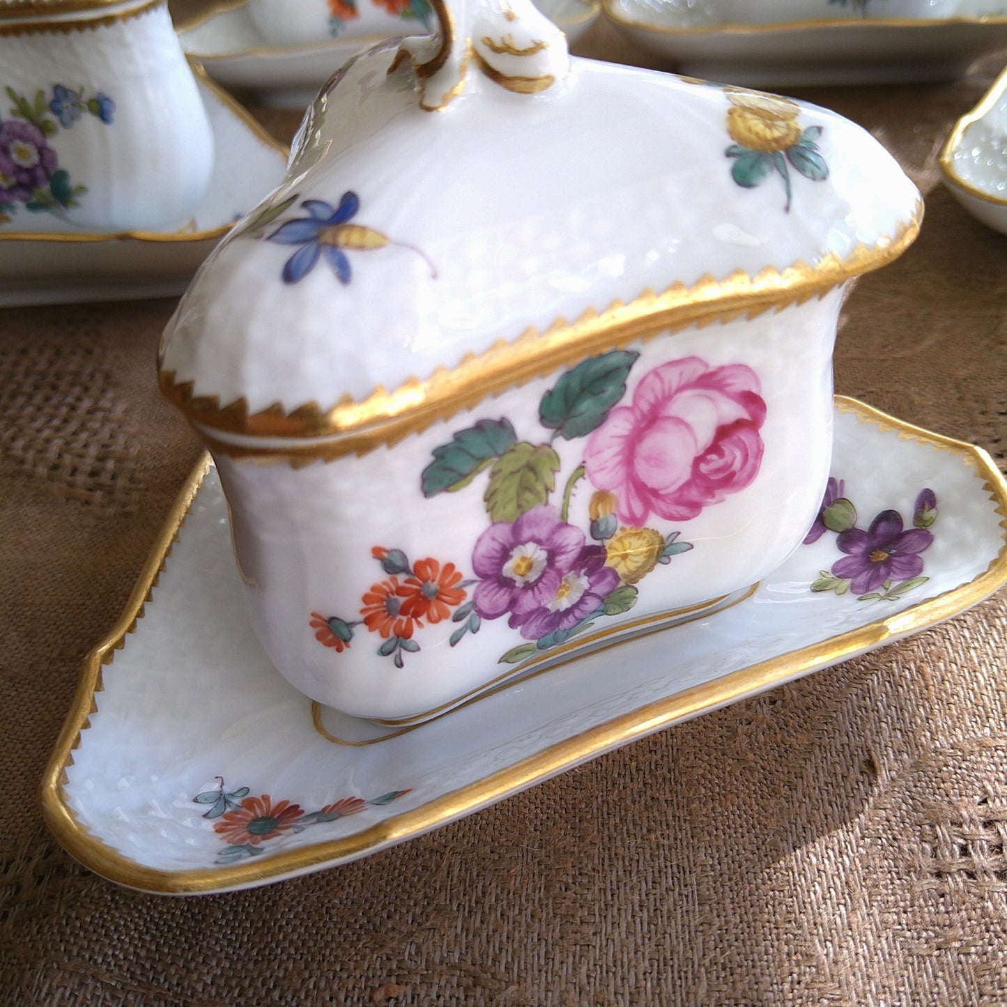 Royal Copenhagenサクソンフラワー三角カスタードカップソーサー/SaxonFlower Custurd cup and saucer