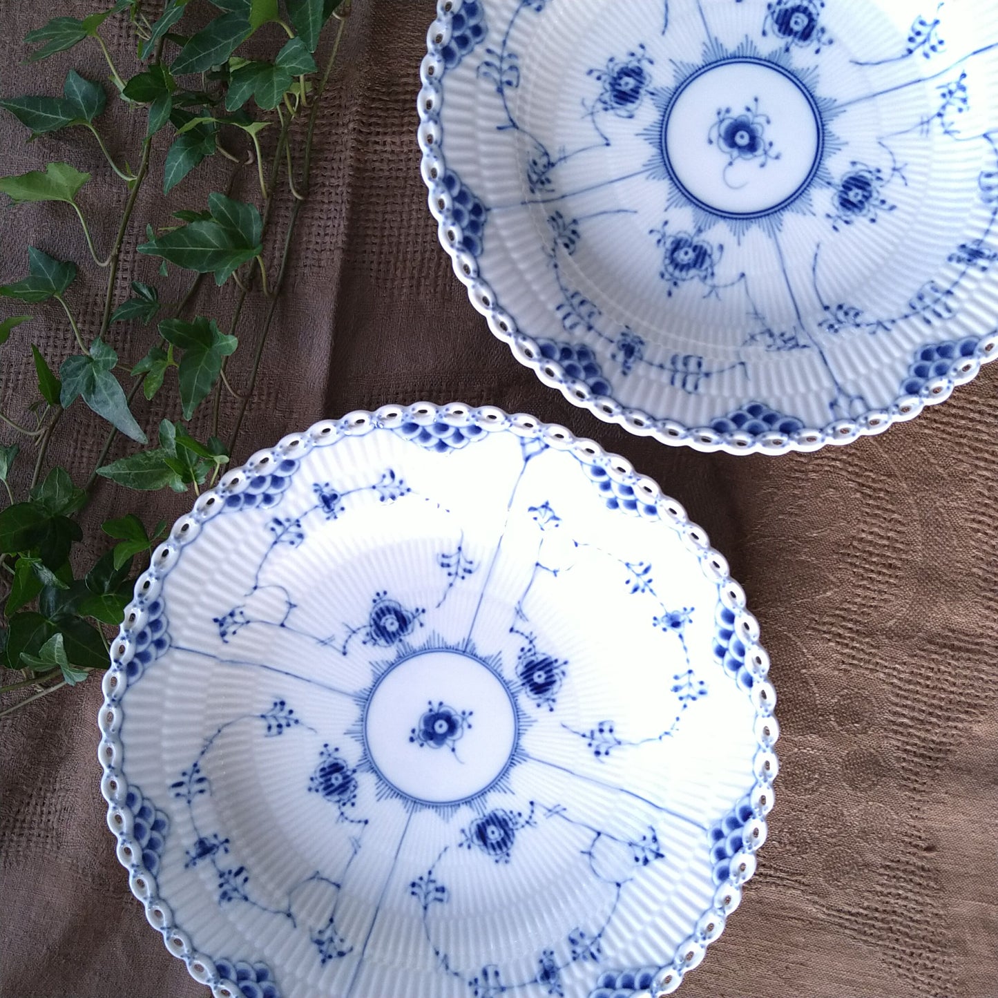 1980～1984年のRoyalCopenhagenブルーフルーテッドフルレースの25㎝Dのプレート/BlueFlutedFullLace25cmDPlate