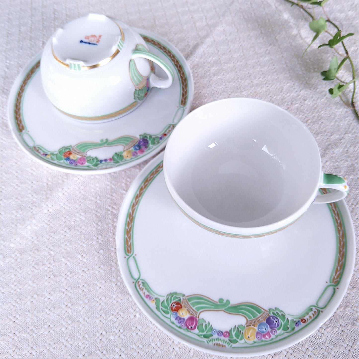 KPMベルリンのケレスカップソーサー/KPMBerlin Ceres cup and saucer