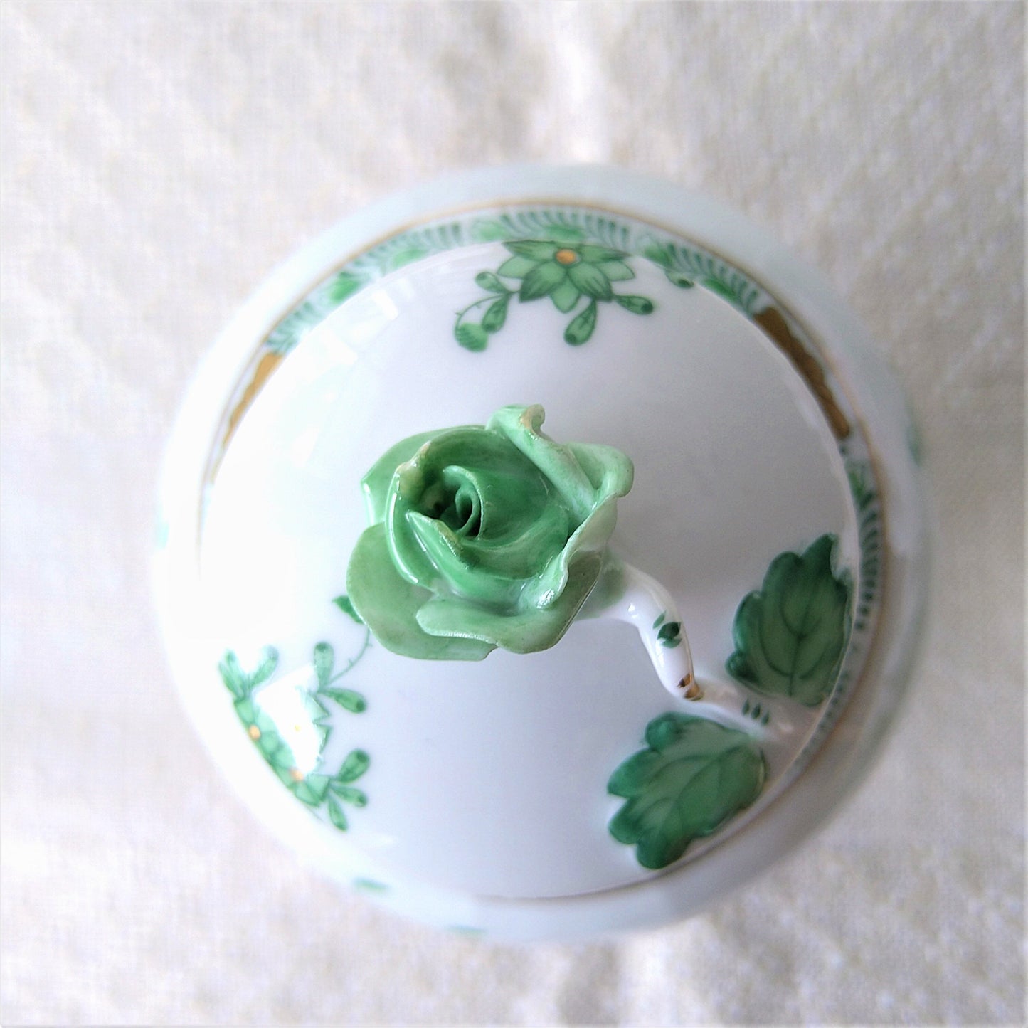 蓋の花にわずかなタメージありHerendヘレンドアポニーグリーンのティーキャディ高さ約15cmH /Tea Caddy
