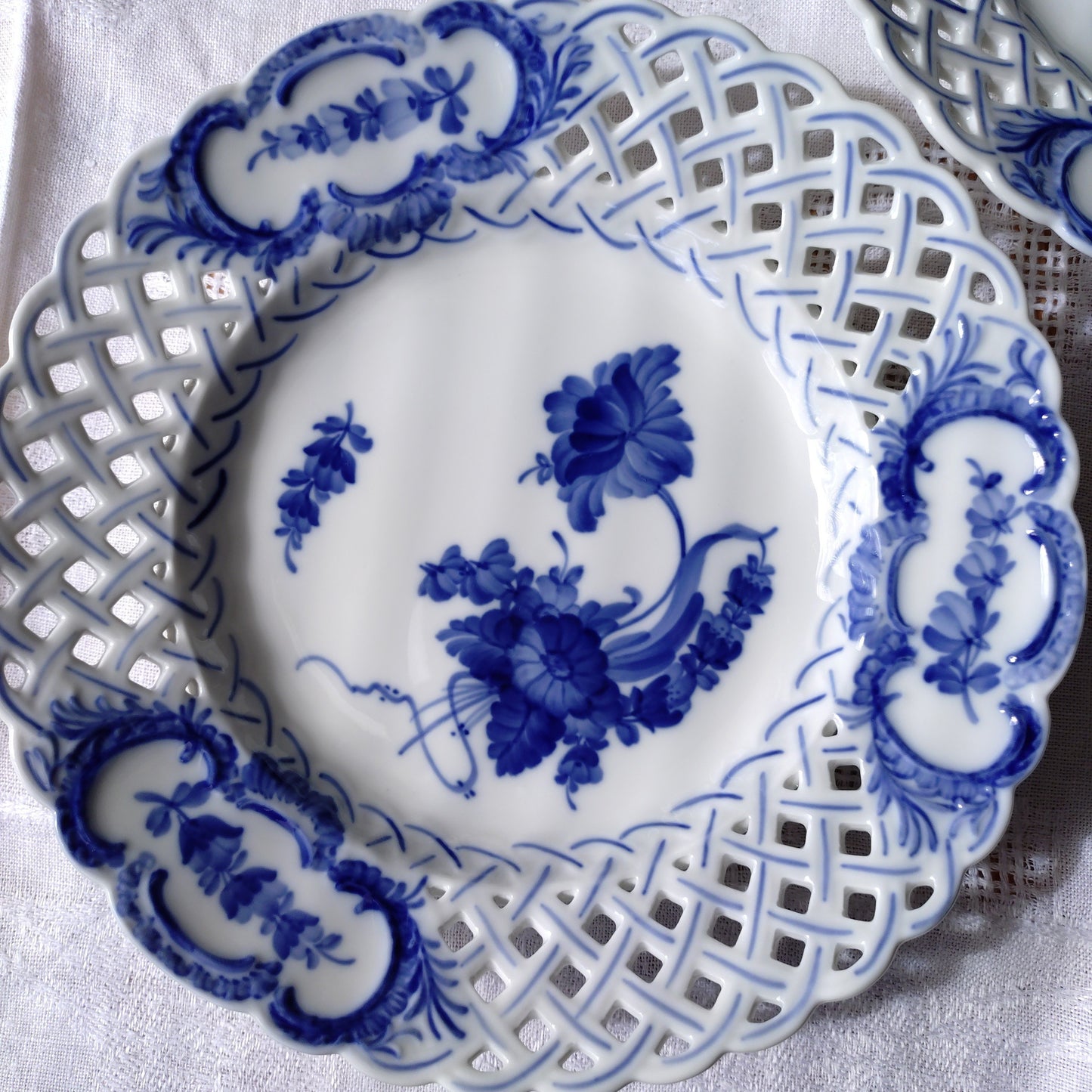 1969年～1974年のRoyalCopenhagenブルーフラワーのオープンワークのお皿は直径約23.7㎝D/BlueFlowerLacePlate