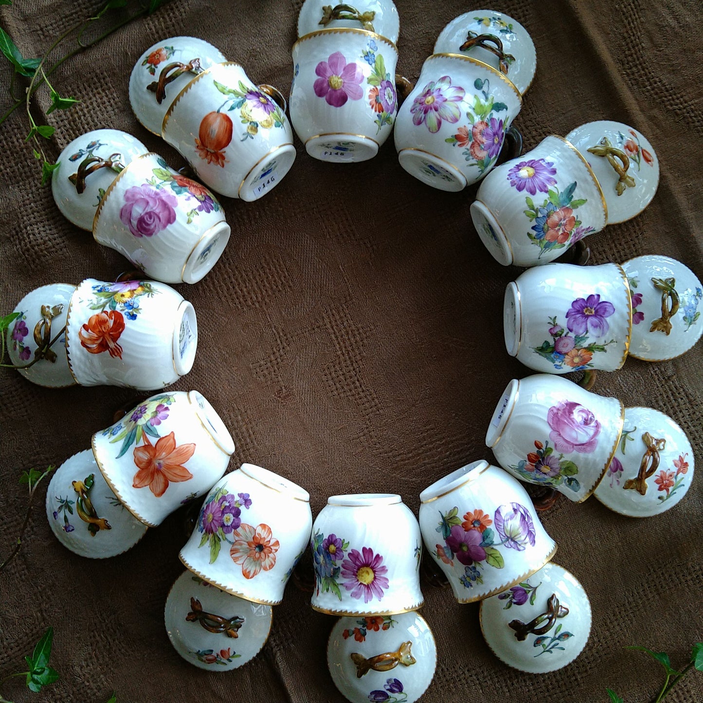 RoyalCopenhagenサクソンフラワーカスタードカップ12個トレイ付き/SaxonFlowerCusturdCupWithTray