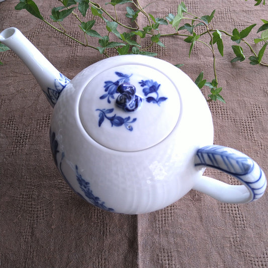 Royal copenhagenブルフラワーカーブティーポット高さ16.5㎝/Blue flower curve Tea pot 16.5cm H