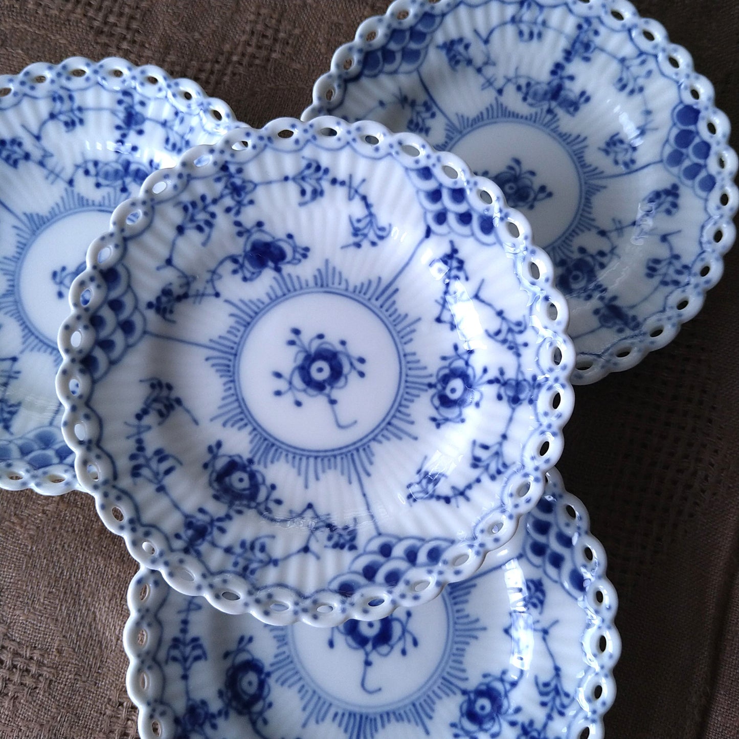 RoyalCopenhagenFullLaceフルレース直径約11㎝型番号1145の小皿/Full lace mini dish 11cm diam