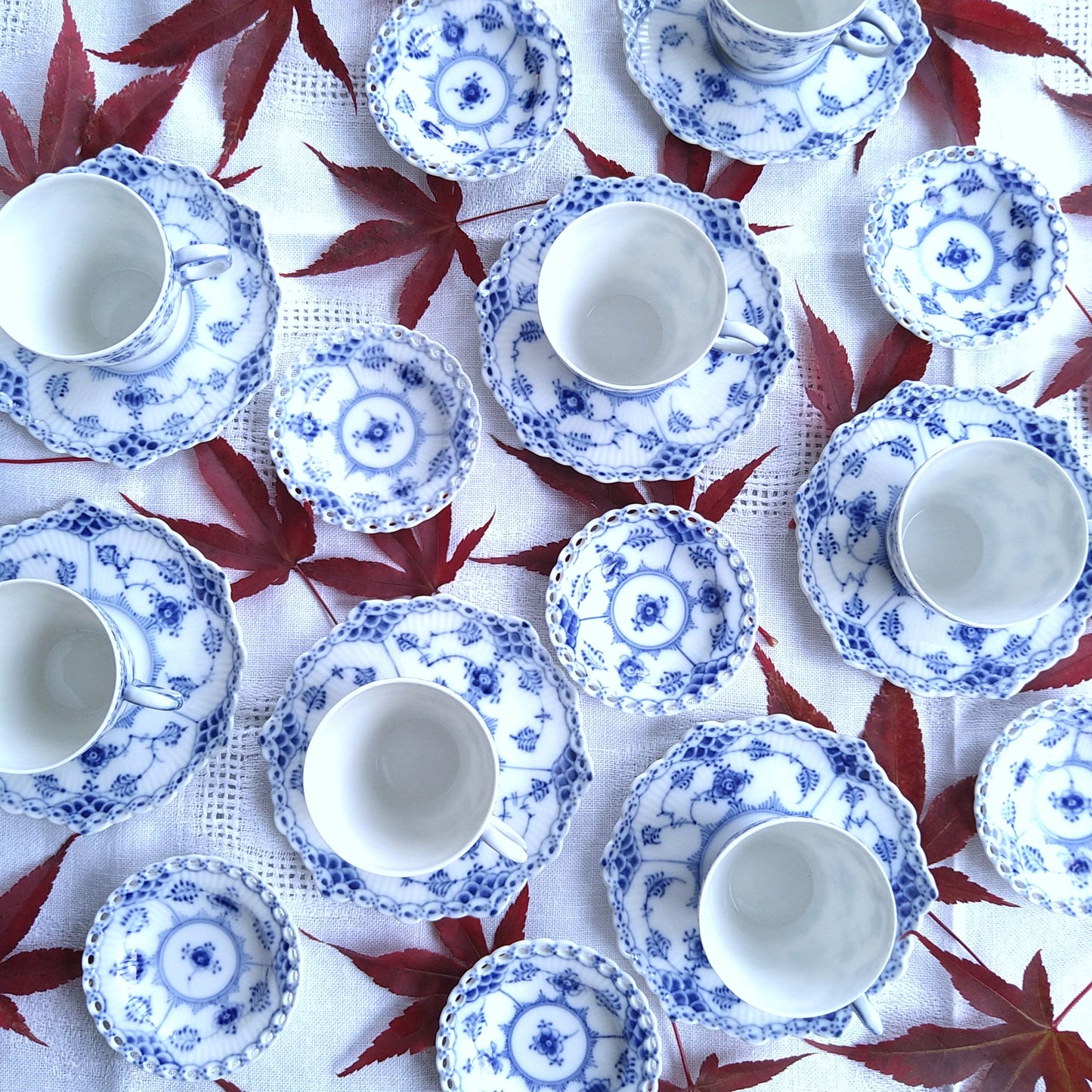 1965～1974年RoyalCopenhagenブルーフルーテッドフルレースのモカ/デミタスカップソーサー容量約100ml、小さい💙