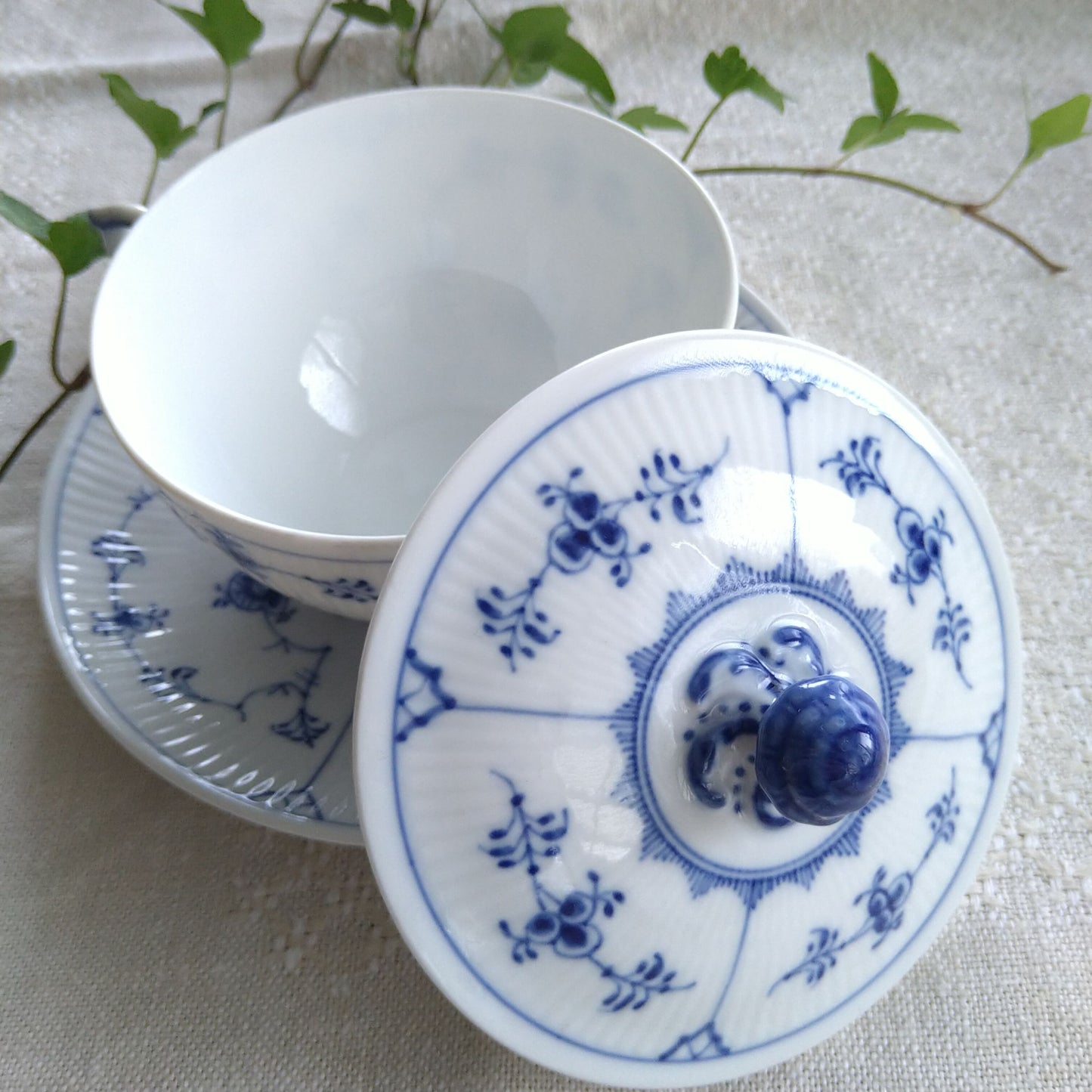 1960‐1970年代RoyalCopenhagenブルーフルーテッドプレインのブイヨンカップソーサー蓋つき/Bouillon cup saucer with lid