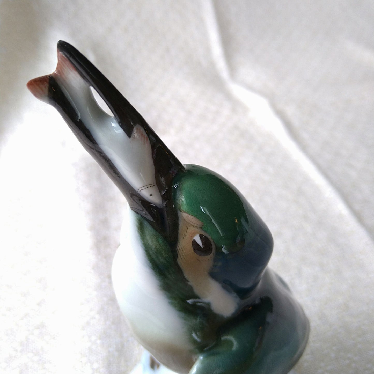 KPMベルリンの魚をくわえたカワセミ高さ約19㎝H/KPM Kingfisher with a fish