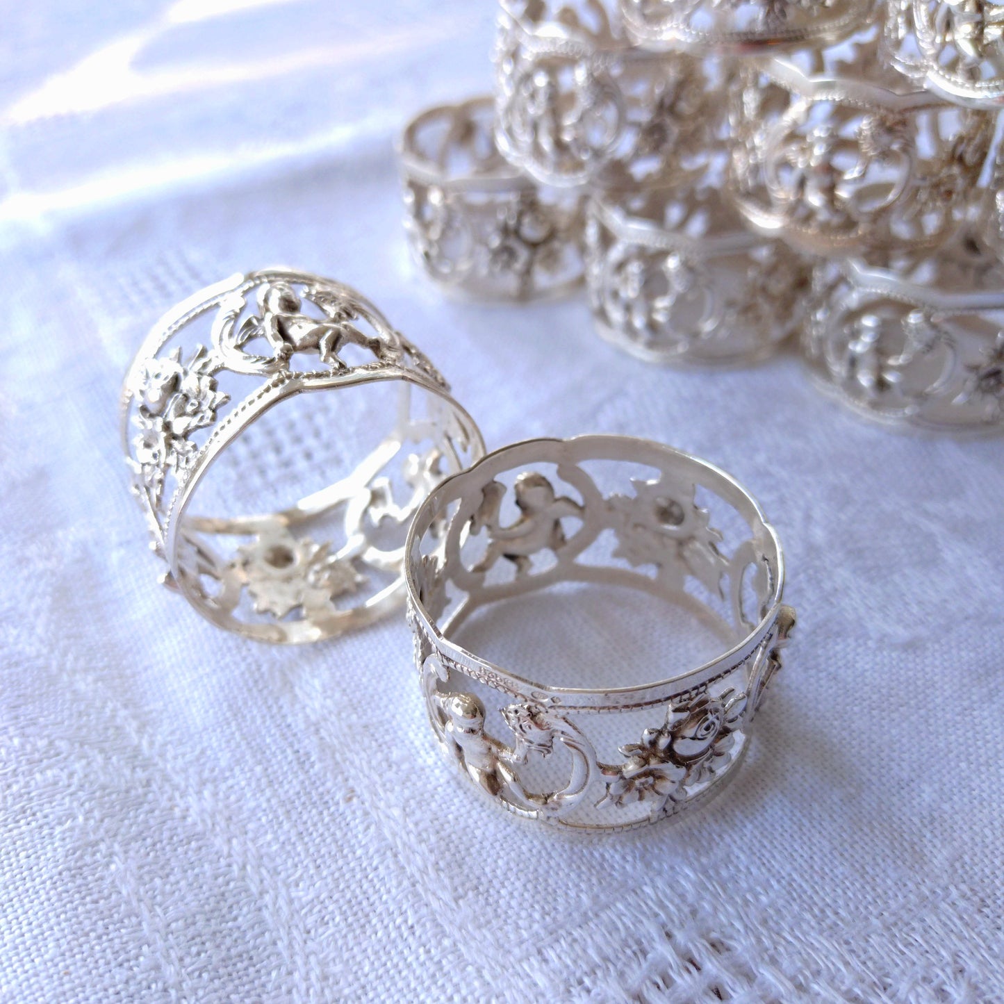 ALBO/AlbertBodemerドイツシルバー835のナプキンリング直径約3.5～3.6㎝D高さ約2.5㎝H重さ約16.3g