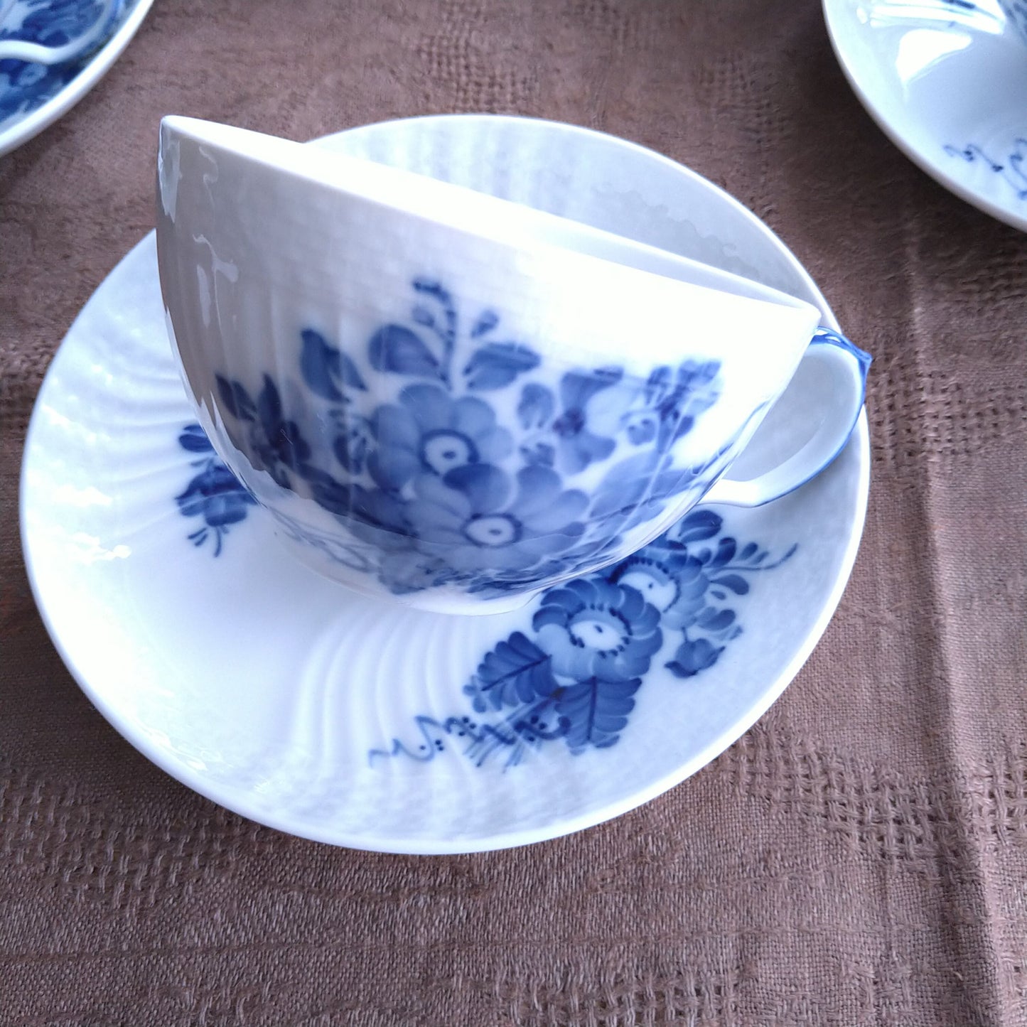 ブルーフラワーカーブ モーニングカップソーサー/BlueFlowerCurveMorningCupSaucer