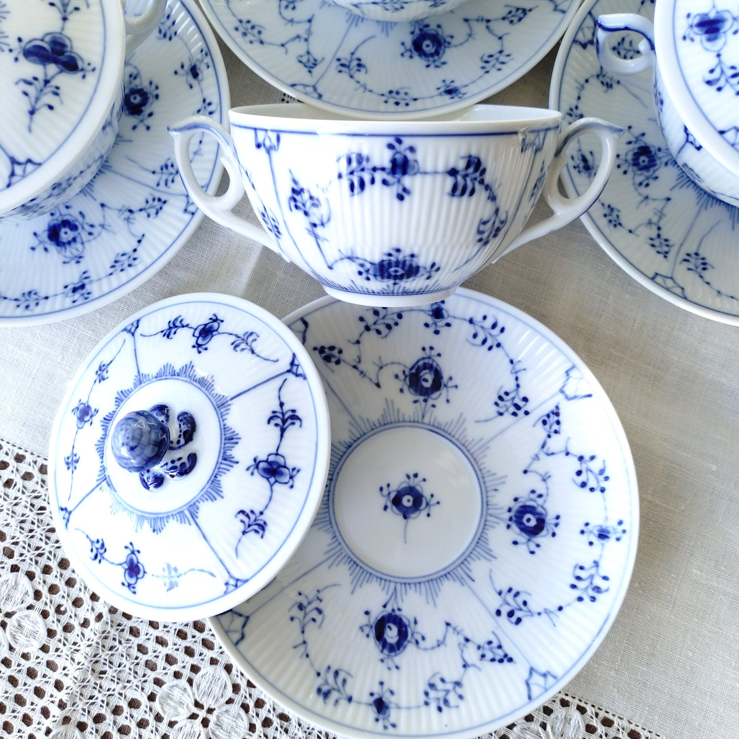 1960‐1970年代RoyalCopenhagenブルーフルーテッドプレインのブイヨンカップソーサー蓋つき/Bouillon cup saucer with lid
