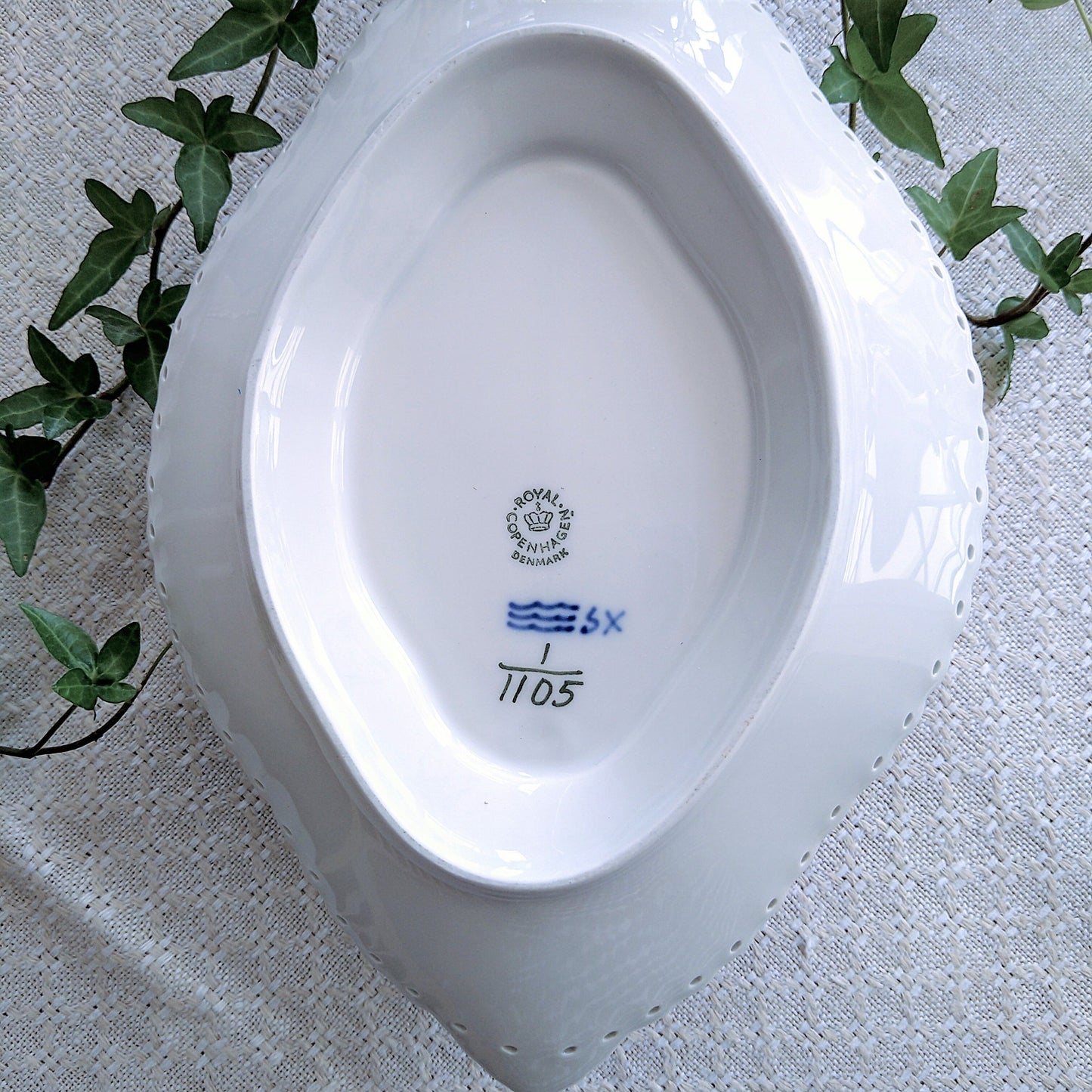 Royal Copenhagen 全花邊醬料碟