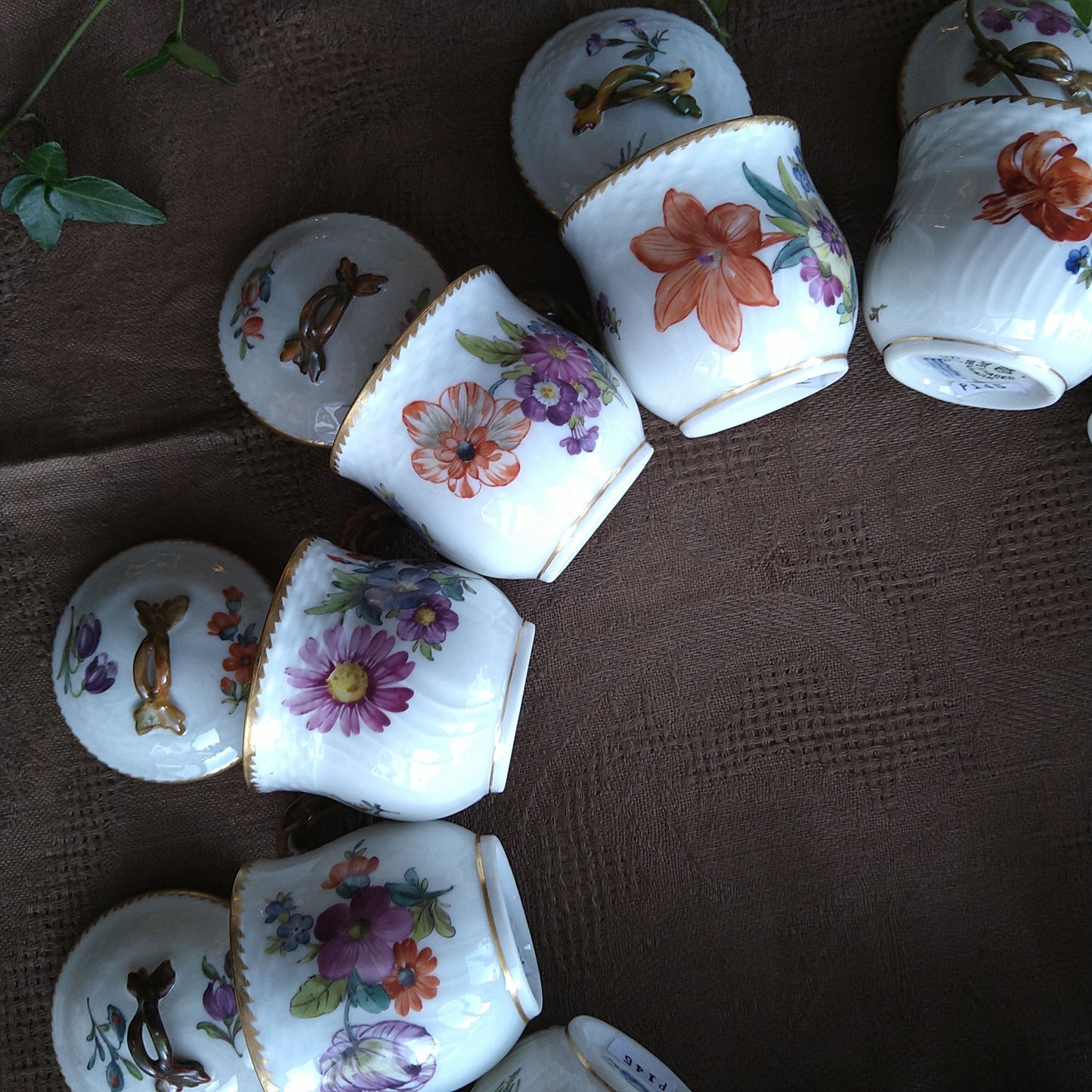 RoyalCopenhagenサクソンフラワーカスタードカップ12個トレイ付き/SaxonFlowerCusturdCupWithTray