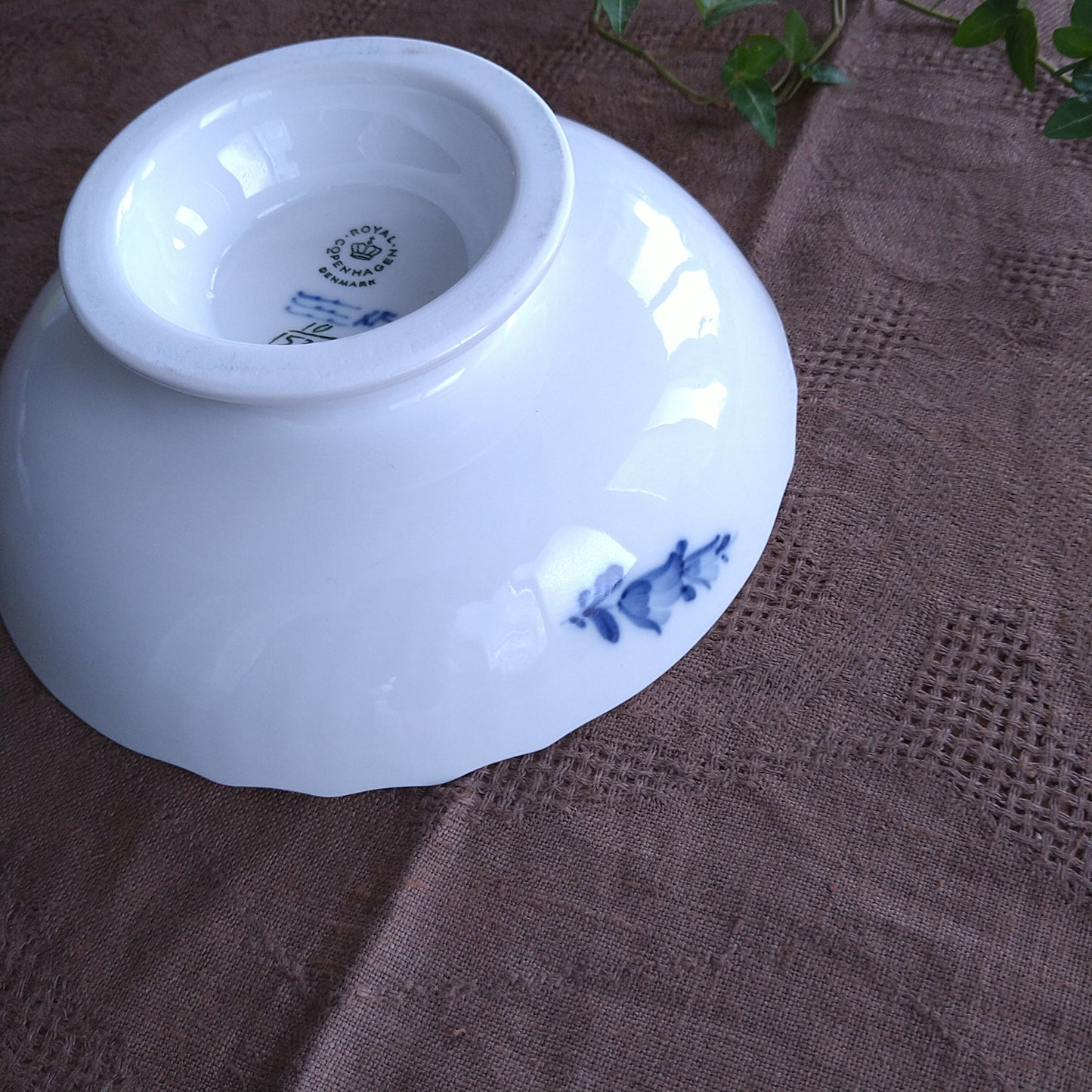 1963年のブルーフラワーカーブ高台のお皿直径約17.5㎝/BlueFlowerCurvesStandDIsh