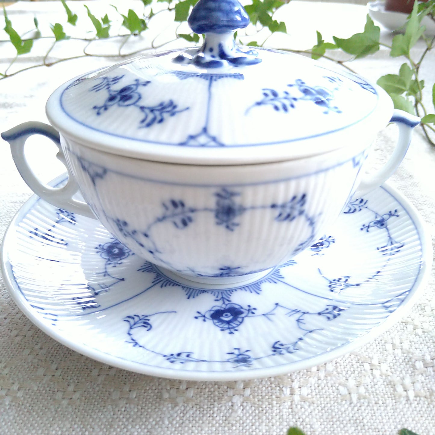 1960‐1970年代RoyalCopenhagenブルーフルーテッドプレインのブイヨンカップソーサー蓋つき/Bouillon cup saucer with lid