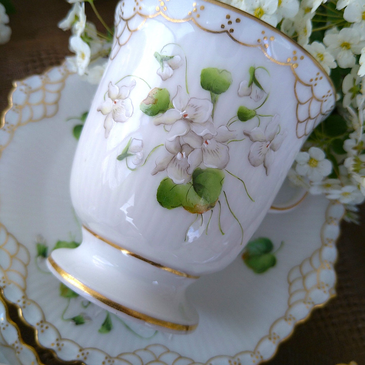 1892年RoyalCopenhagen の白いスミレのカップソーサー/WhiteVioletCupSaucer