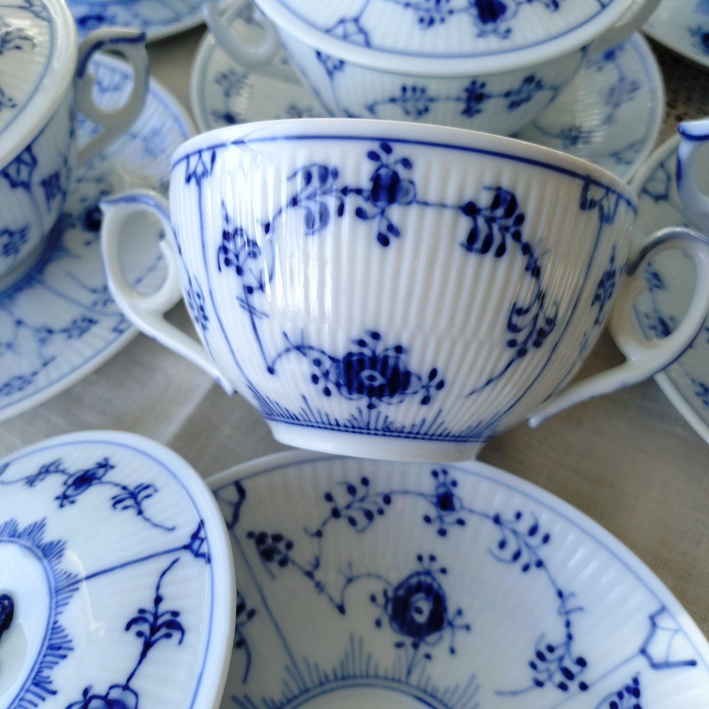 1960‐1970年代RoyalCopenhagenブルーフルーテッドプレインのブイヨンカップソーサー蓋つき/Bouillon cup saucer with lid