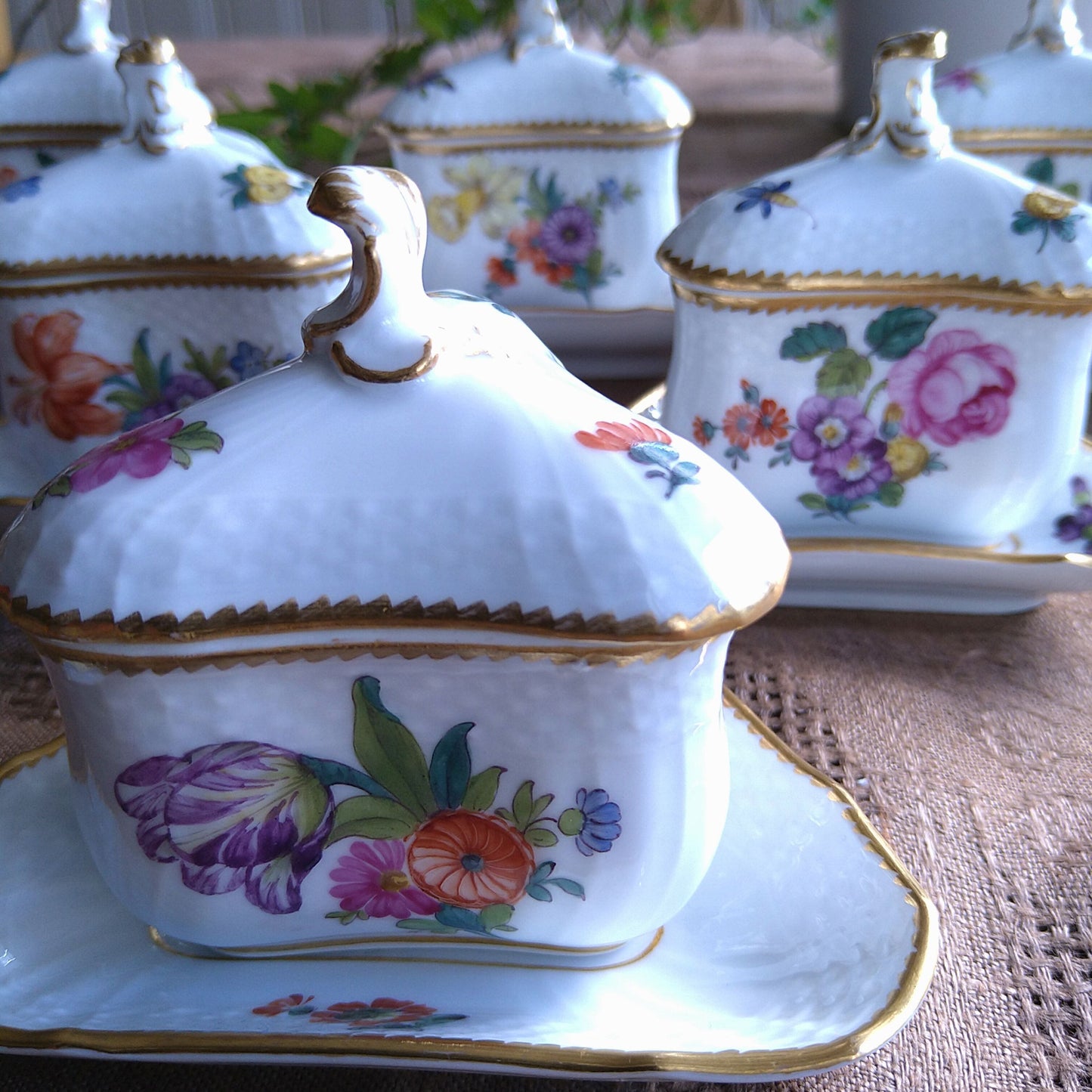 Royal Copenhagenサクソンフラワー三角カスタードカップソーサー/SaxonFlower Custurd cup and saucer