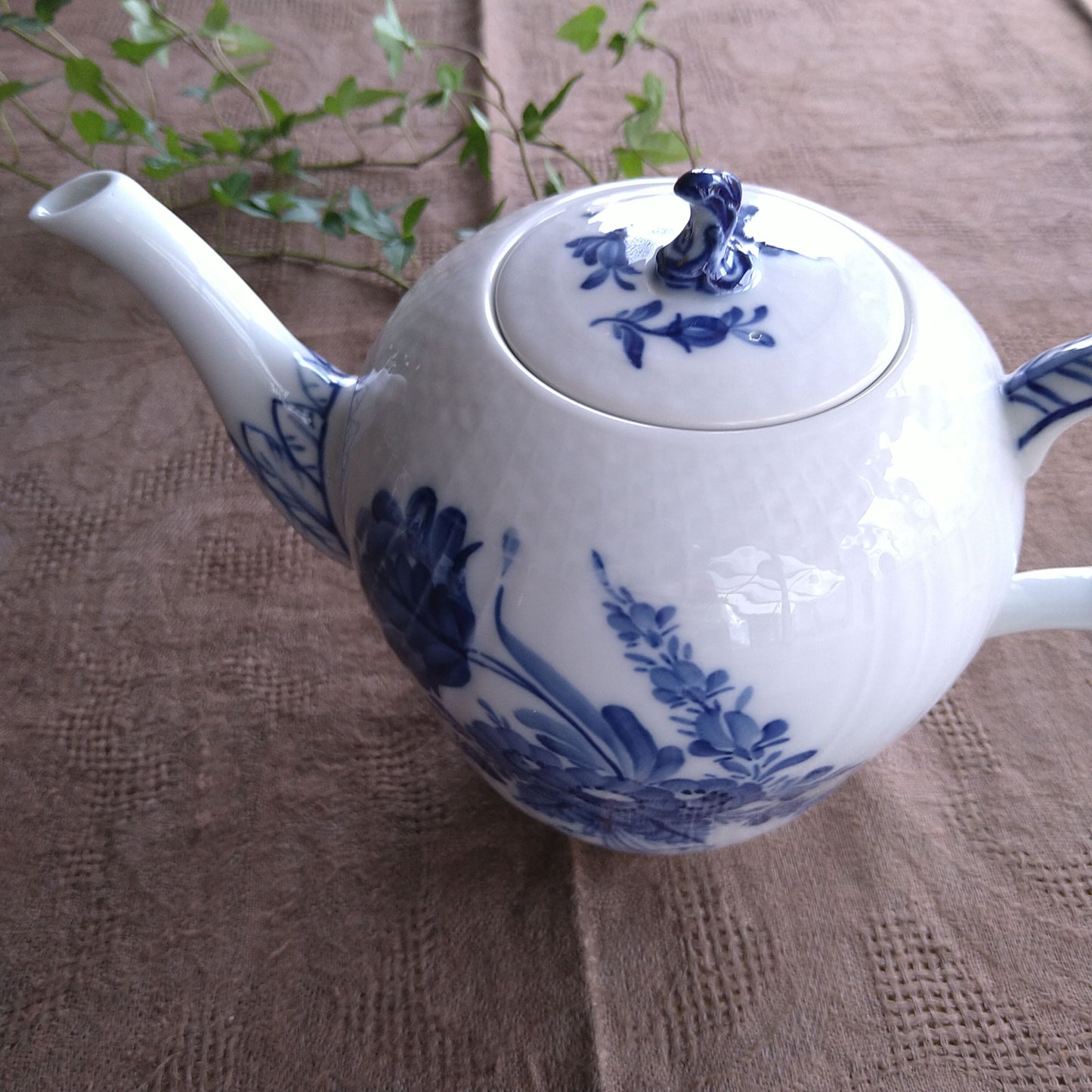 Royal copenhagenブルフラワーカーブティーポット高さ16.5㎝/Blue flower curve Tea pot 16.5cm H