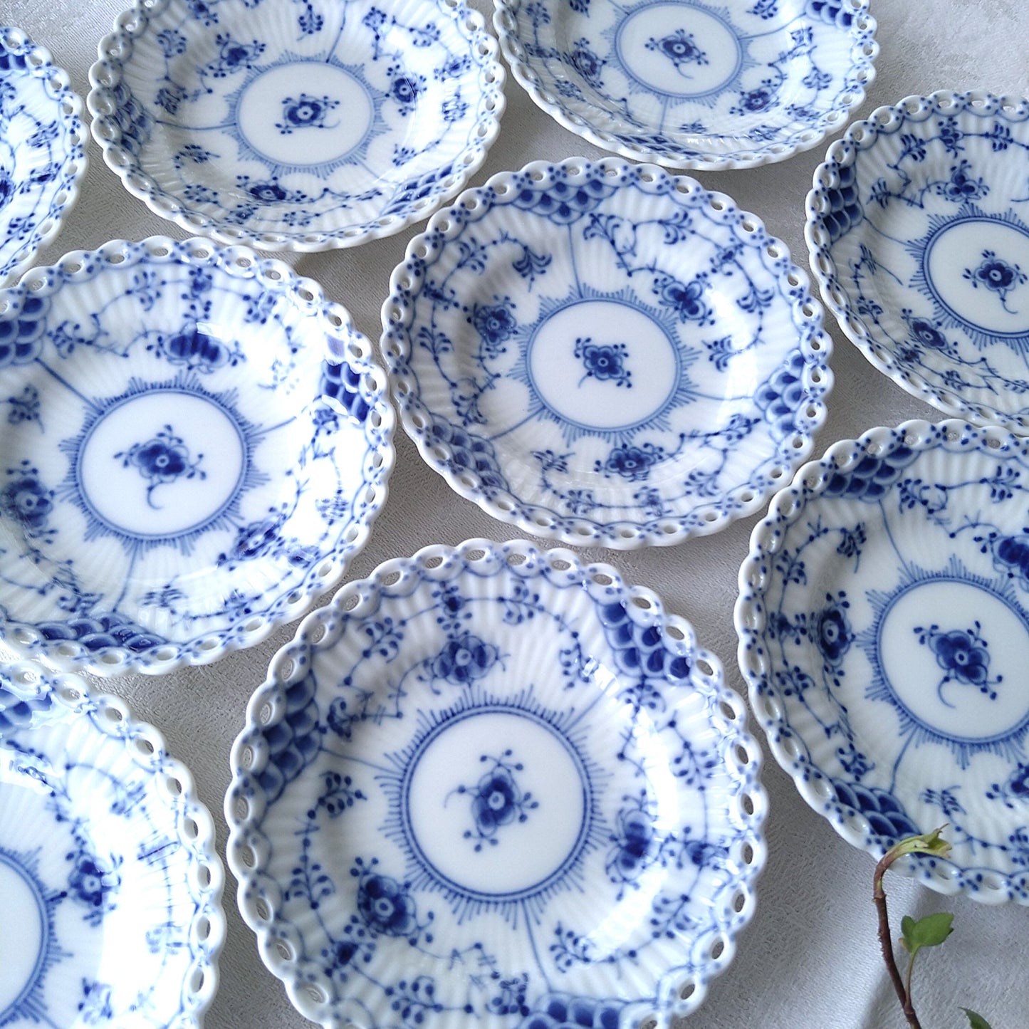 RoyalCopenhagenFullLaceフルレース直径約11㎝型番号1145の小皿/Full lace mini dish 11cm diam