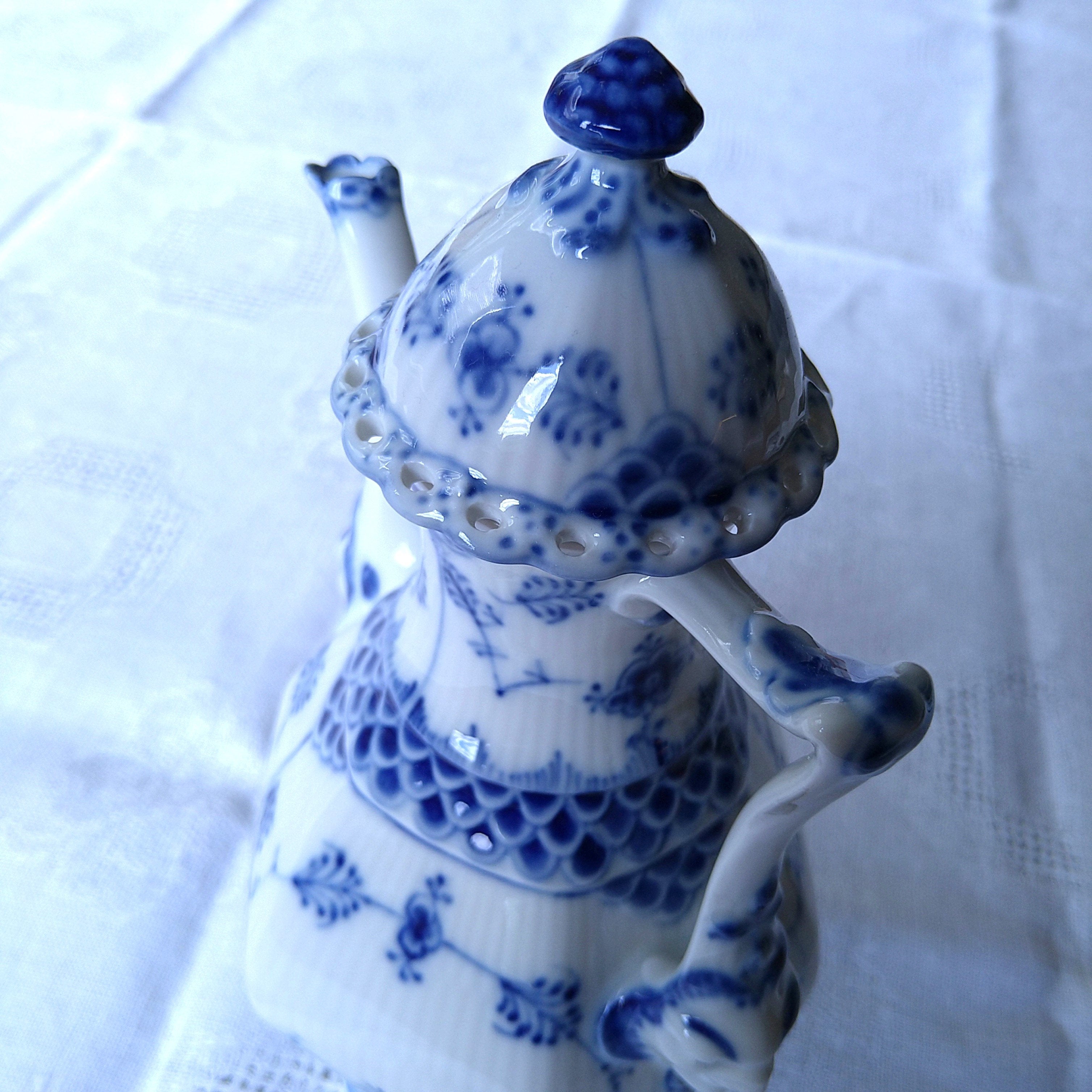 RoyalCopenhagen ブルーフルーテッド/BlueFluted フルレース – Antique