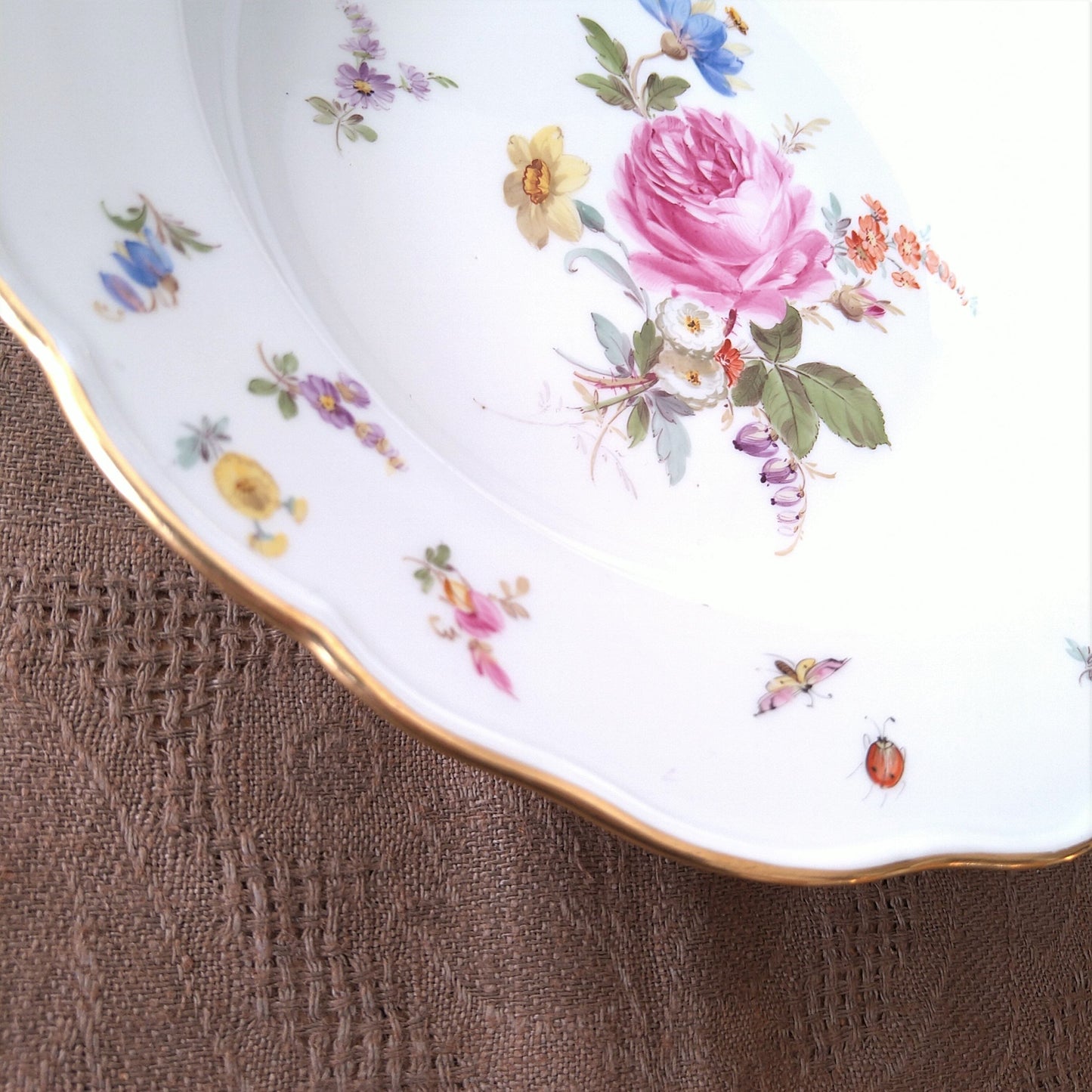 1860～1924年Meissen花と昆虫の絵のスープ深皿23.5㎝ピンクのバラ/Soup plate 23,5cmD