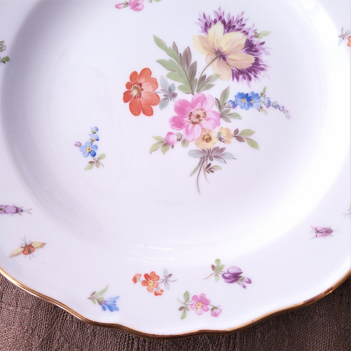 1860～1924年Meissen花と昆虫の絵の前菜皿21㎝D紫のケシと小花/Plate 21cm