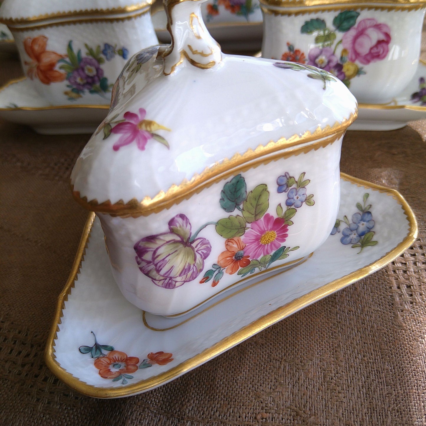 Royal Copenhagenサクソンフラワー三角カスタードカップソーサー/SaxonFlower Custurd cup and saucer