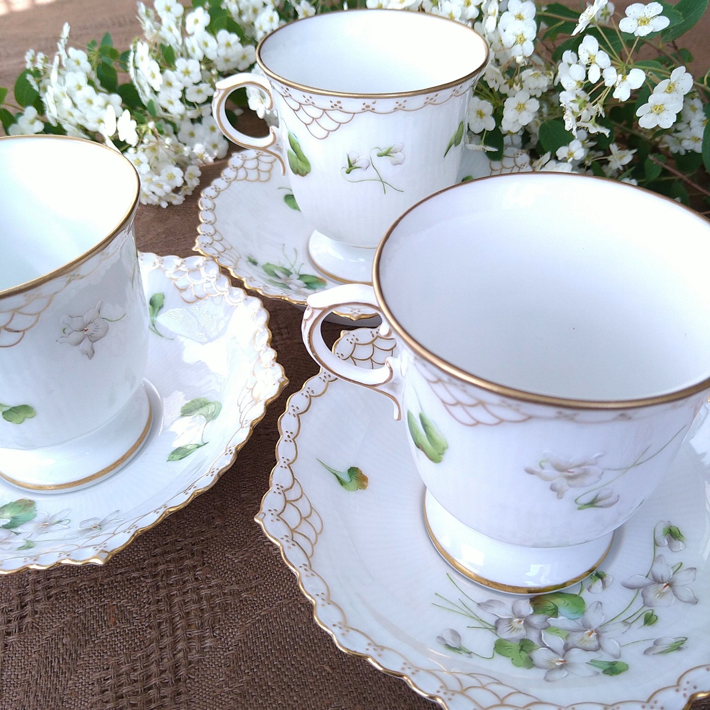 1892年RoyalCopenhagen の白いスミレのカップソーサー/WhiteVioletCupSaucer