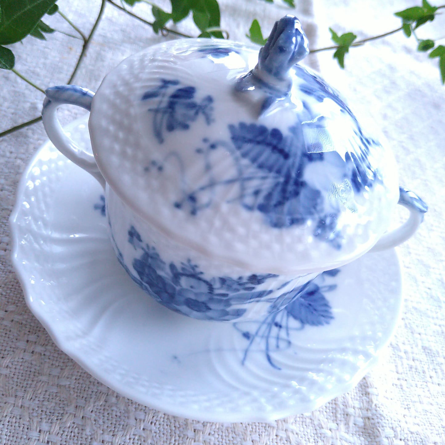 1960年代のRoyalCopenhagenブルーフラワーカーブのブイヨンカップソーサー/Blue Flower Curve Bouillon Cup and saucer