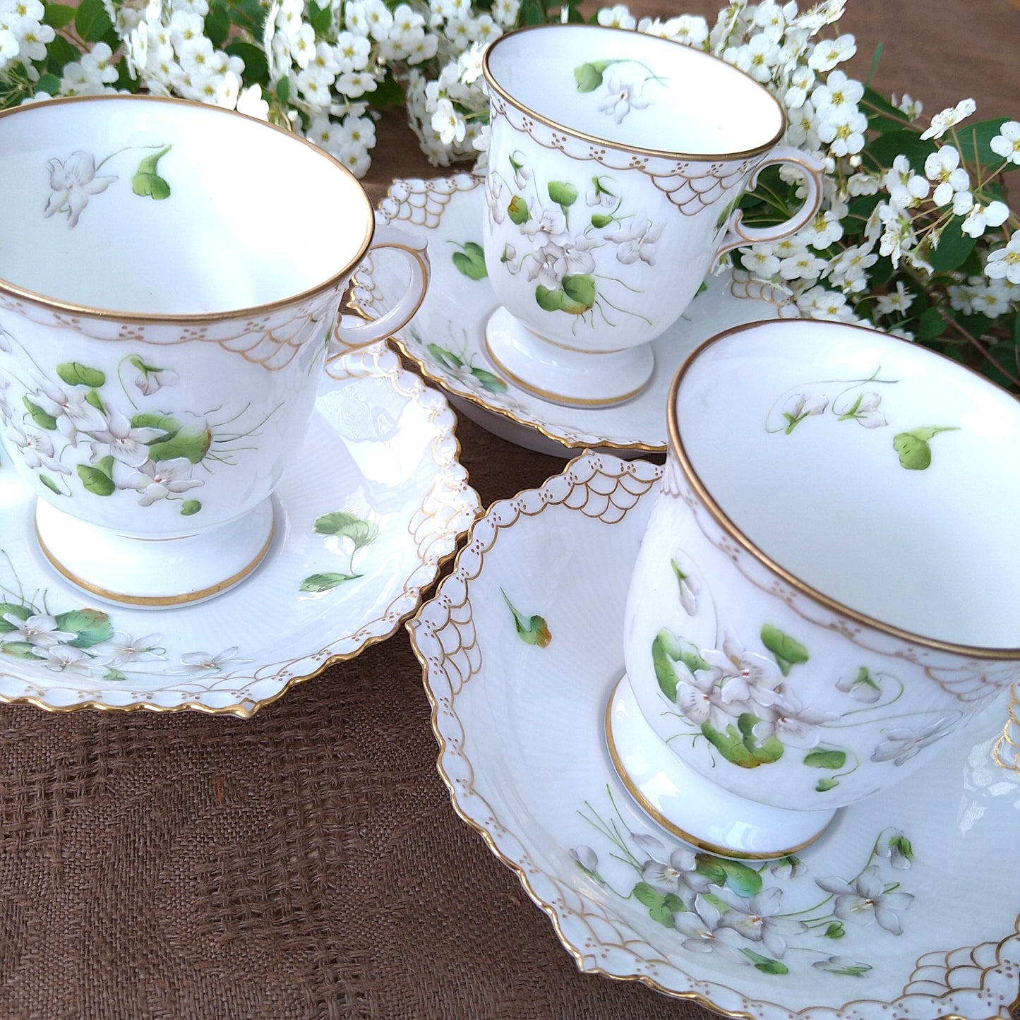 1892年RoyalCopenhagen の白いスミレのカップソーサー/WhiteVioletCupSaucer