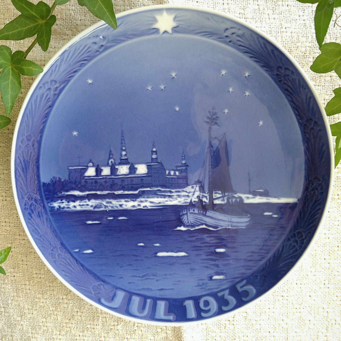 Royal Copenhagen 1935年（昭和10年）款年度盤