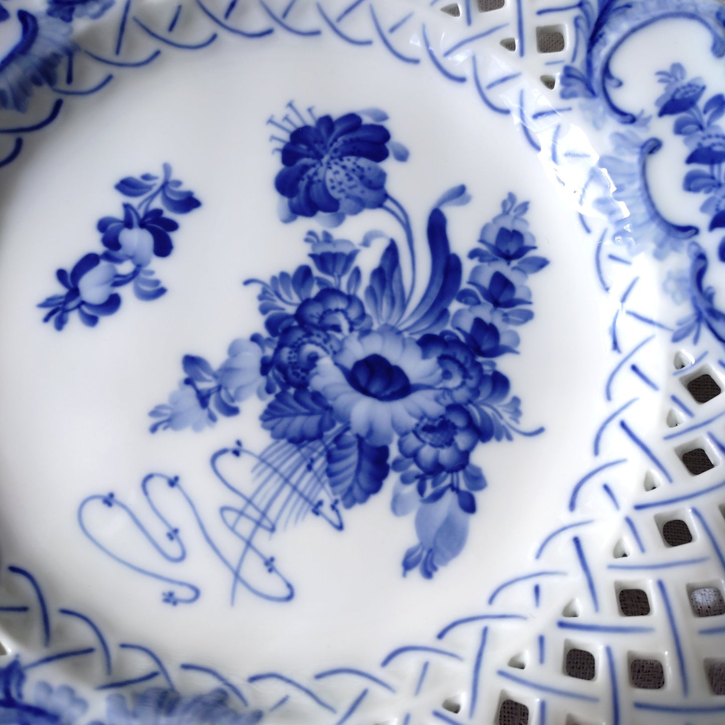 1969年～1974年のRoyalCopenhagenブルーフラワーのオープンワークのお皿は直径約23.7㎝D/BlueFlowerLacePlate