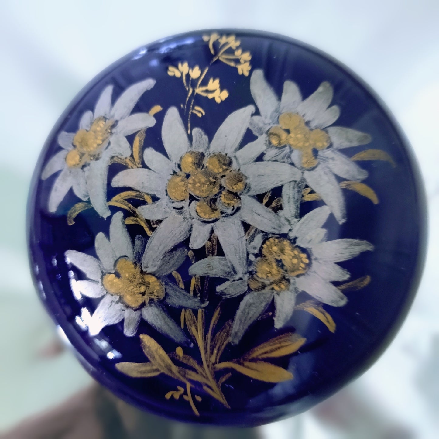 1924年以前Meissenマイセンのコバルトプラチナ彩金彩エーデルワイスの小物入れ/おしゃれにいうとボンボニエールBonbonnièr