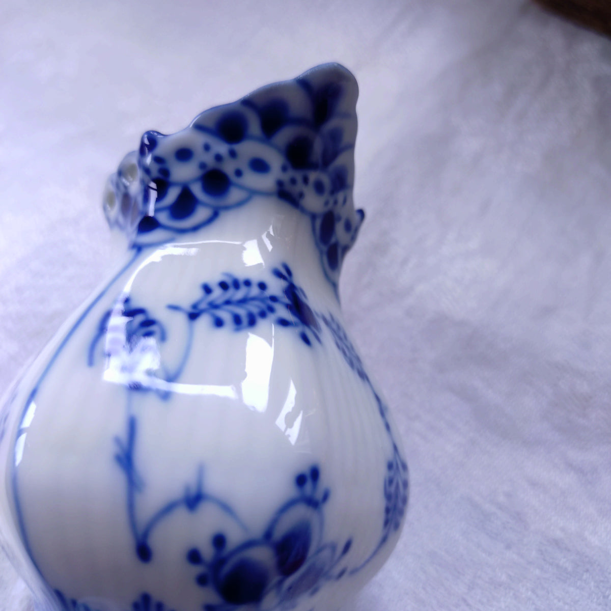 1980～1984年RoyalCopenhagenブルーフルーテッドフルレースのミルクピッチャー高さ8.3㎝/Full Lace Creamer