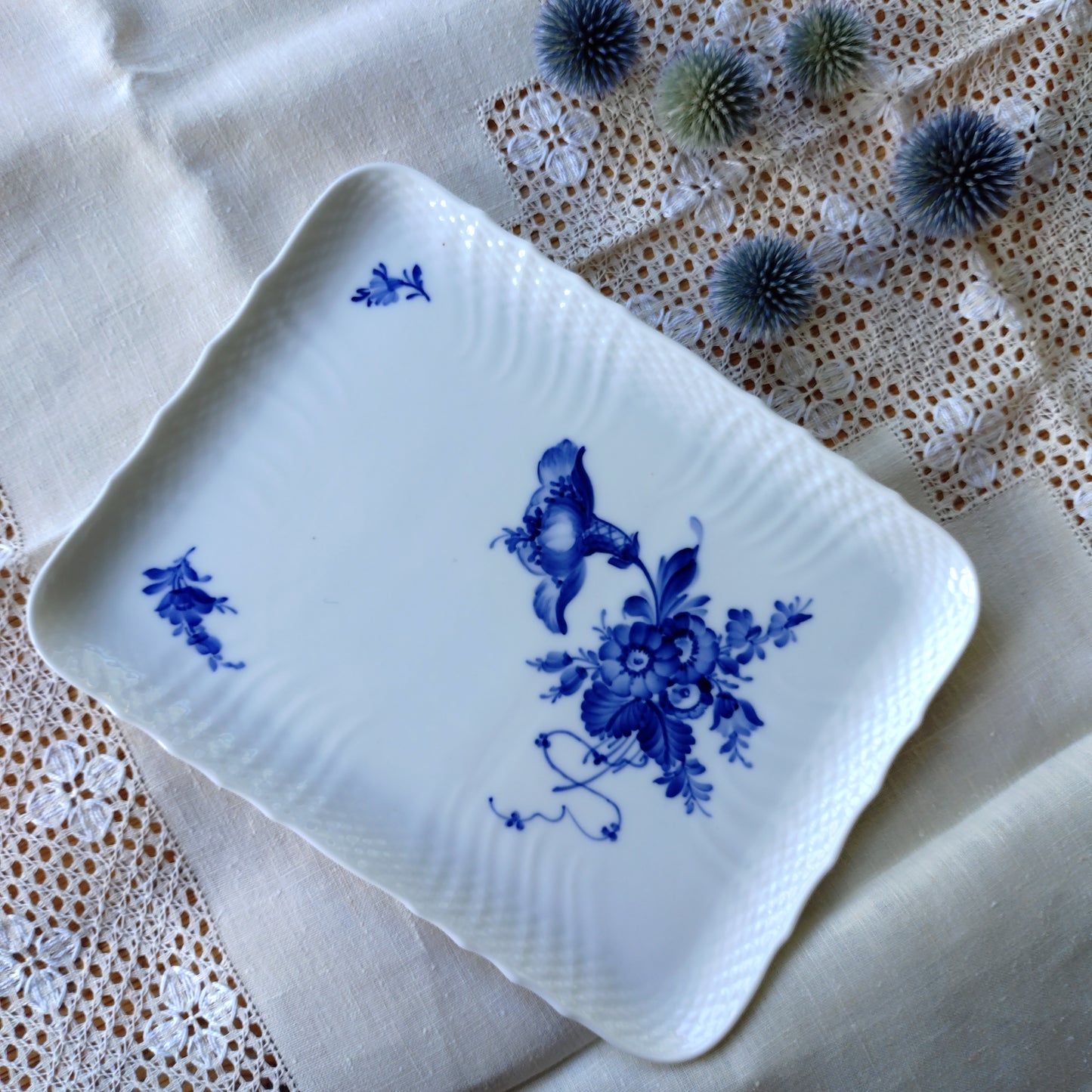 RoyalCopenhagenブルーフラワーカーブの長方形トレイ27.5㎝×２１