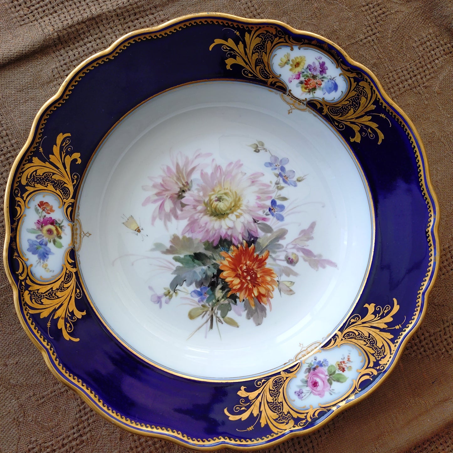 1924年以前Meissenアスター/菊の花の深皿は自然主義絵付け直径訳23.2㎝D