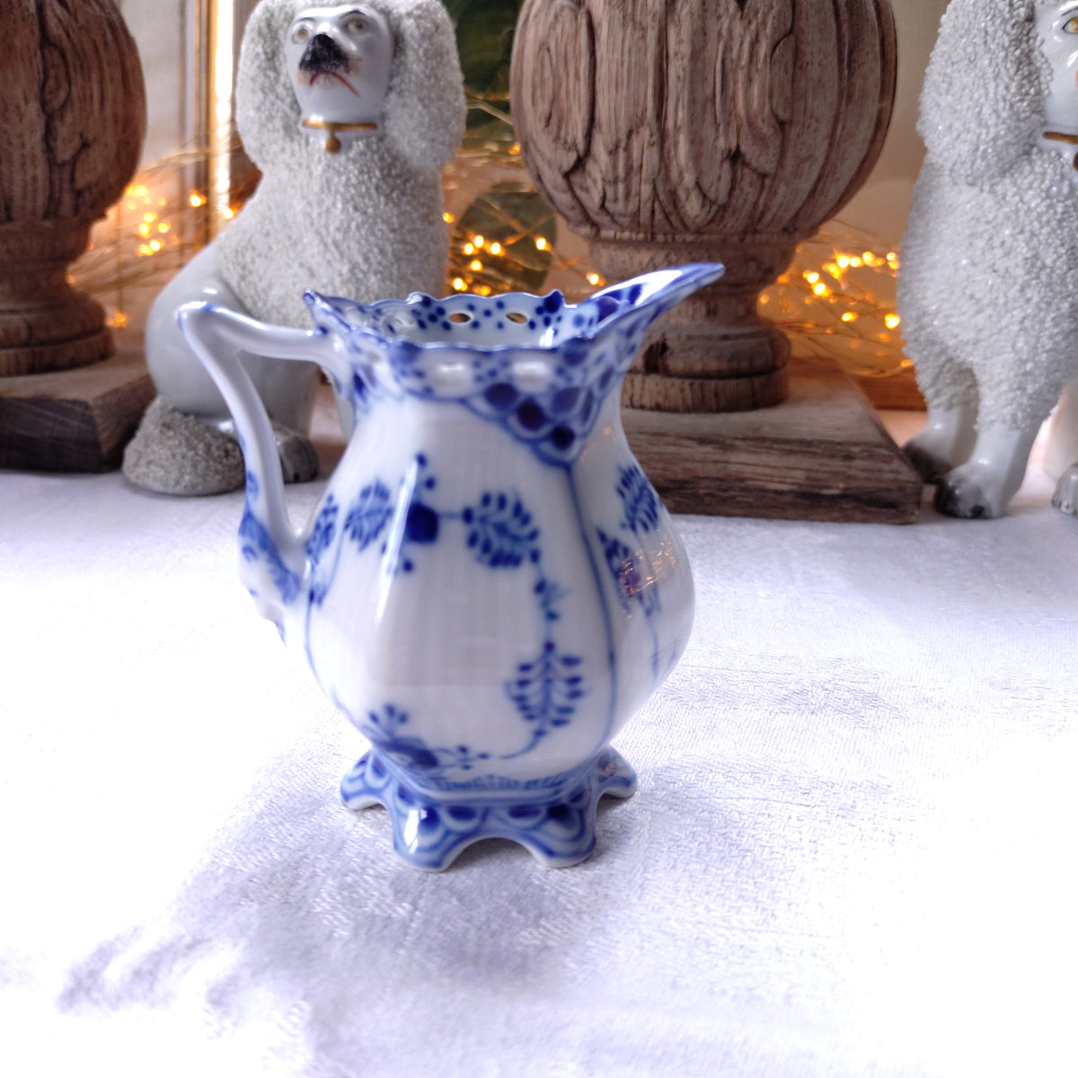 1980～1984年RoyalCopenhagenブルーフルーテッドフルレースのミルクピッチャー高さ8.3㎝/Full Lace Creamer