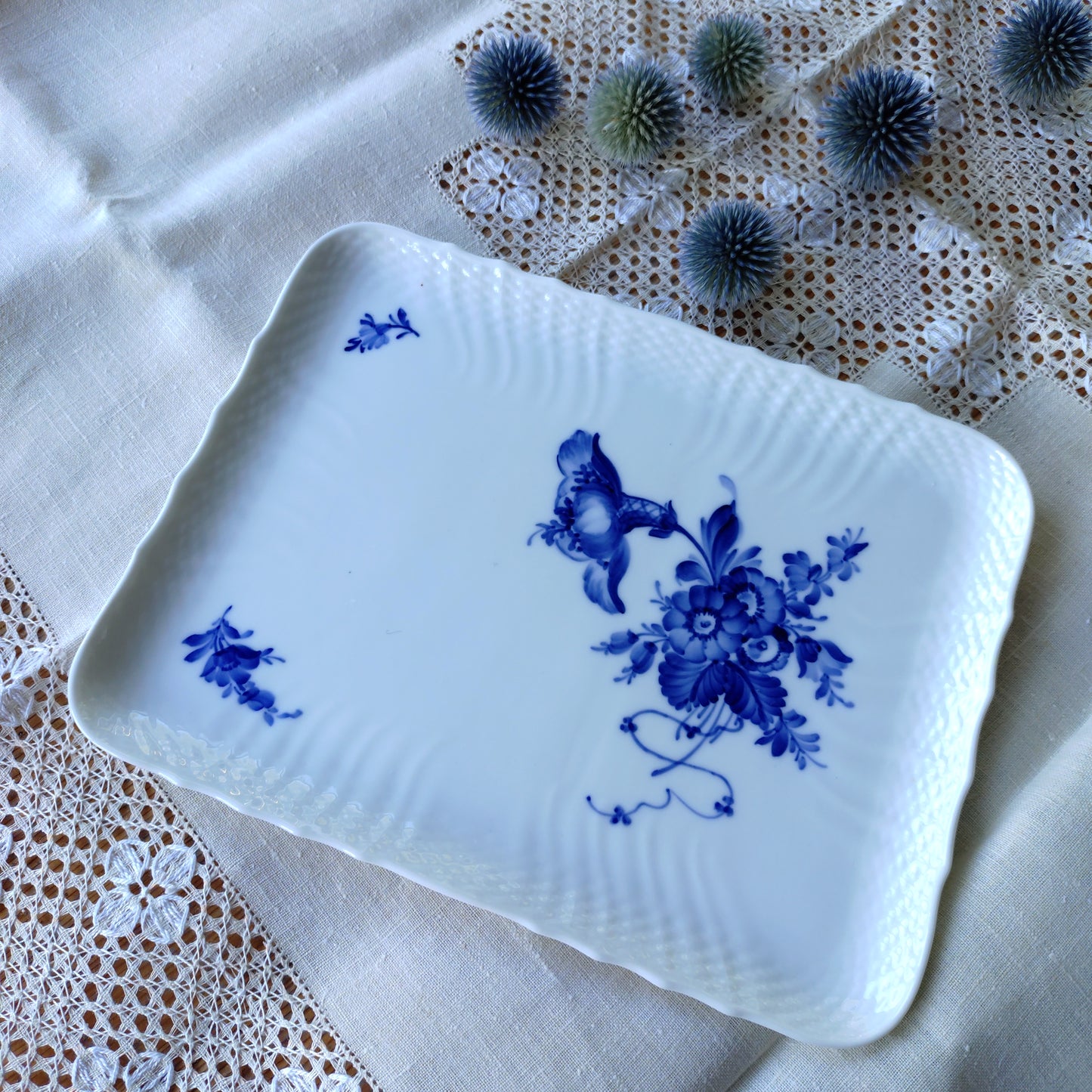 RoyalCopenhagenブルーフラワーカーブの長方形トレイ27.5㎝×２１