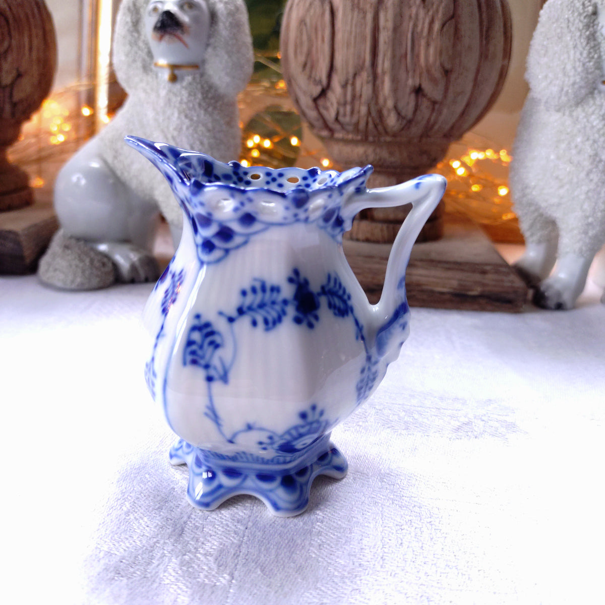 1980～1984年RoyalCopenhagenブルーフルーテッドフルレースのミルクピッチャー高さ8.3㎝/Full Lace Creamer